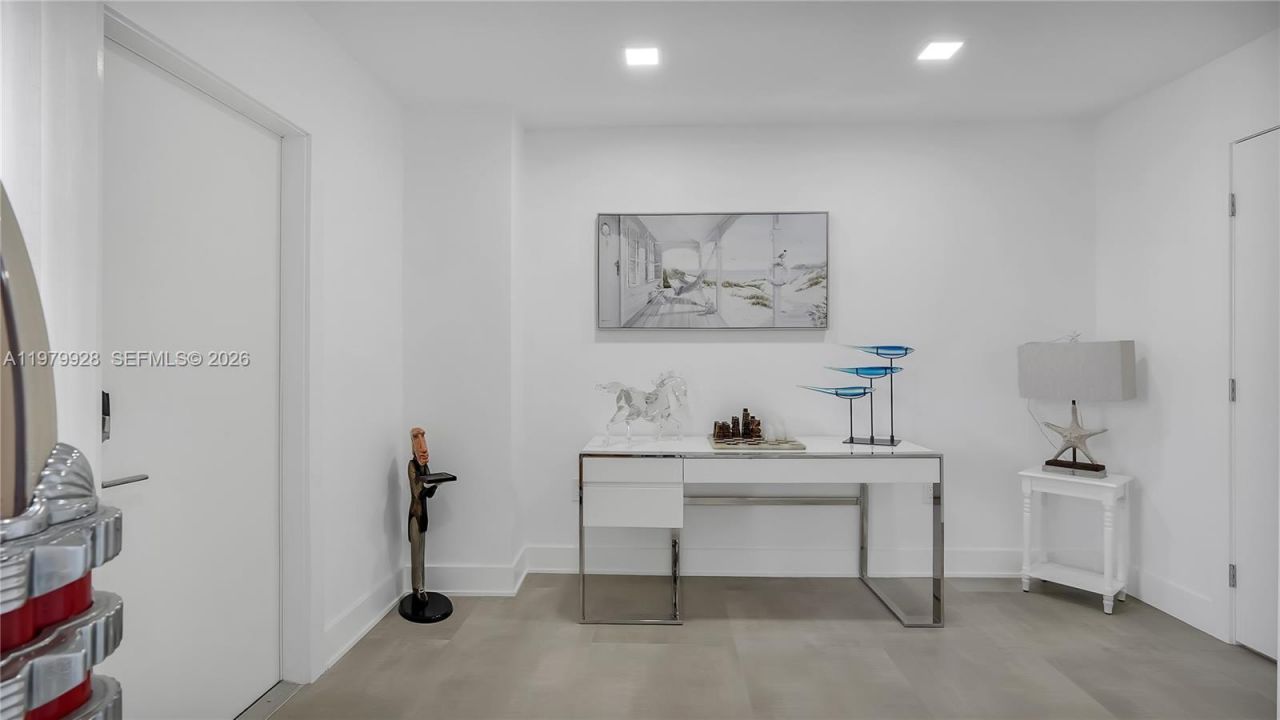 3100 NE 48th St, Unit PH18, Fort Lauderdale, FL 33308 Photo