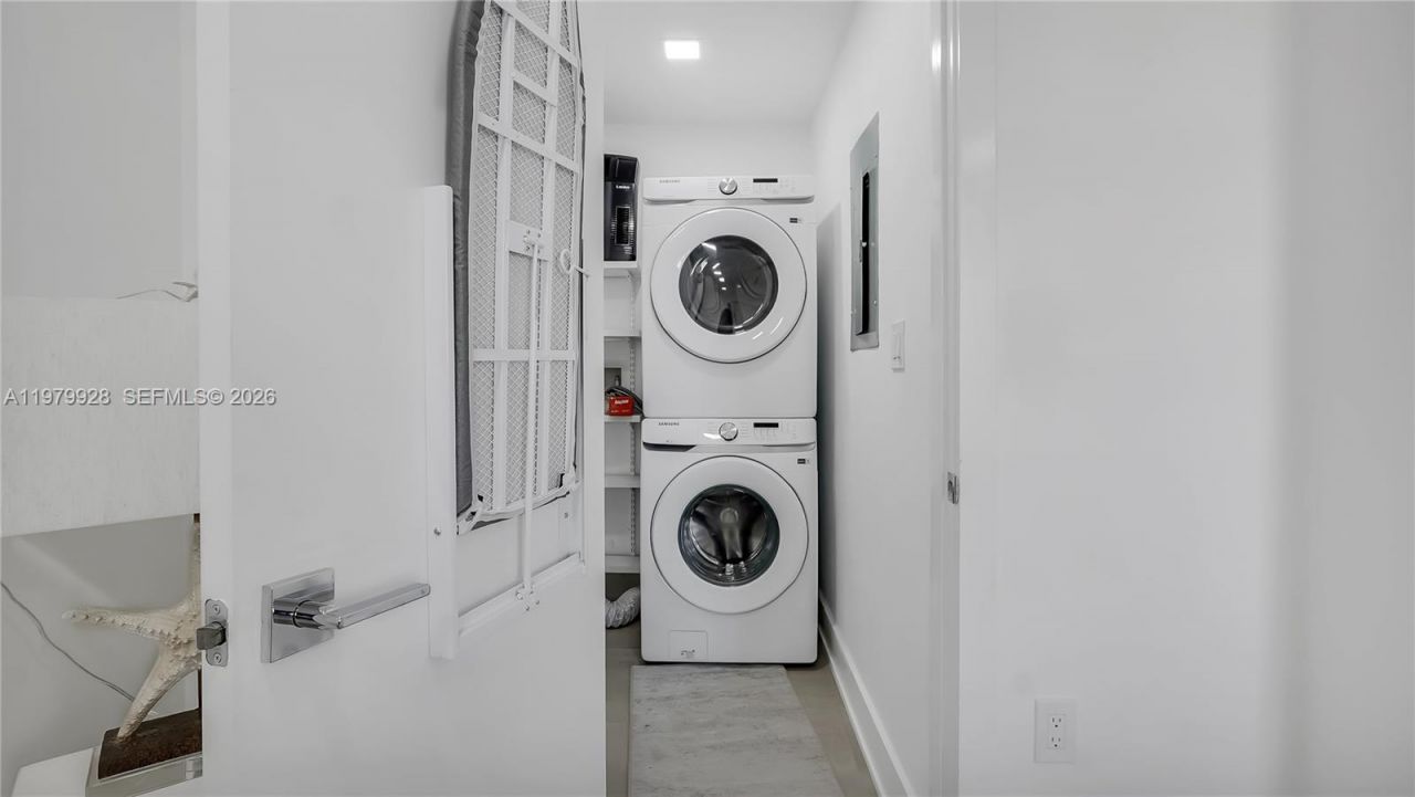 3100 NE 48th St, Unit PH18, Fort Lauderdale, FL 33308 Photo
