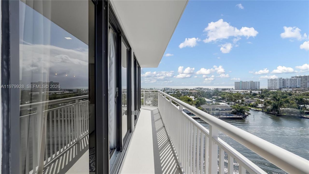 3100 NE 48th St, Unit PH18, Fort Lauderdale, FL 33308 Photo