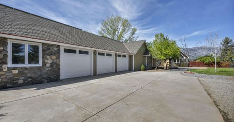 1097 Meadowlark Circle, Gardnerville, NV 89460 Photo