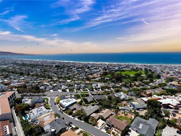 649 Gould Terrace, Hermosa Beach, CA 90254