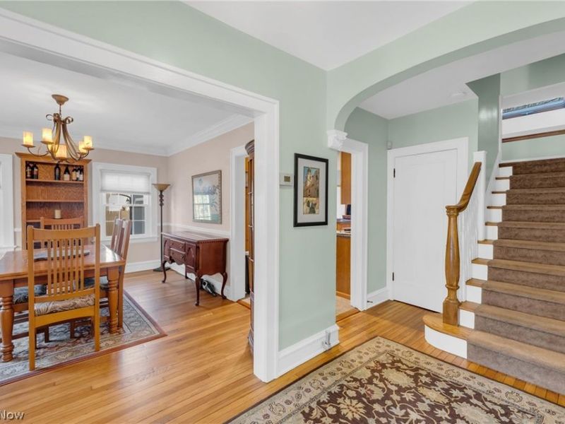 2874 Coleridge Road, Cleveland Heights, OH 44118 Photo 3