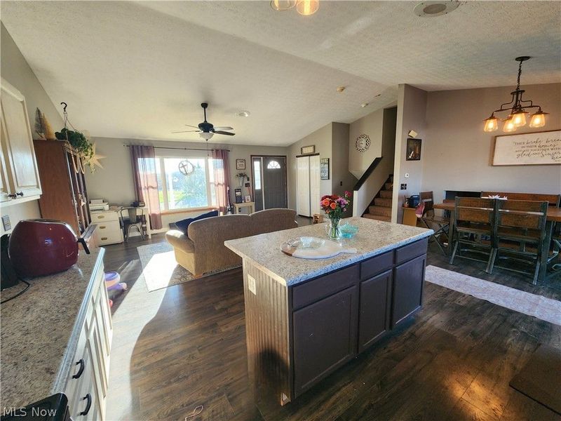 8550 Goldenrod Drive, Zanesville, OH 43821 Photo 9