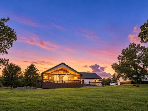 22475 Trout Street, Golden, MO 65658