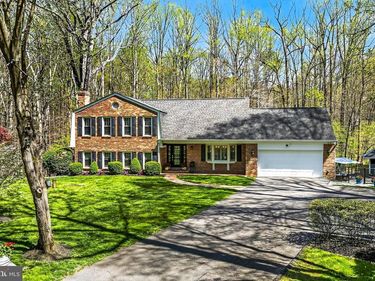 6221 BALLSFORD DRIVE, FAIRFAX STATION, VA 22039