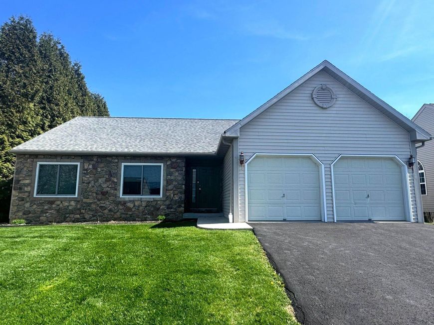 1013 Rosebud Street, Reading, PA 19605 Main Photo