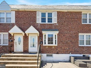 816 CRESCENT DRIVE, GLENOLDEN, PA 19036