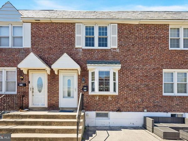 816 CRESCENT DRIVE , GLENOLDEN, PA 19036
