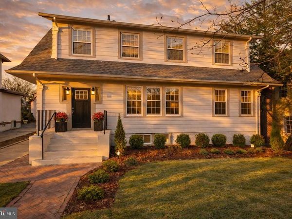 3805 THORNAPPLE STREET , CHEVY CHASE, MD 20815