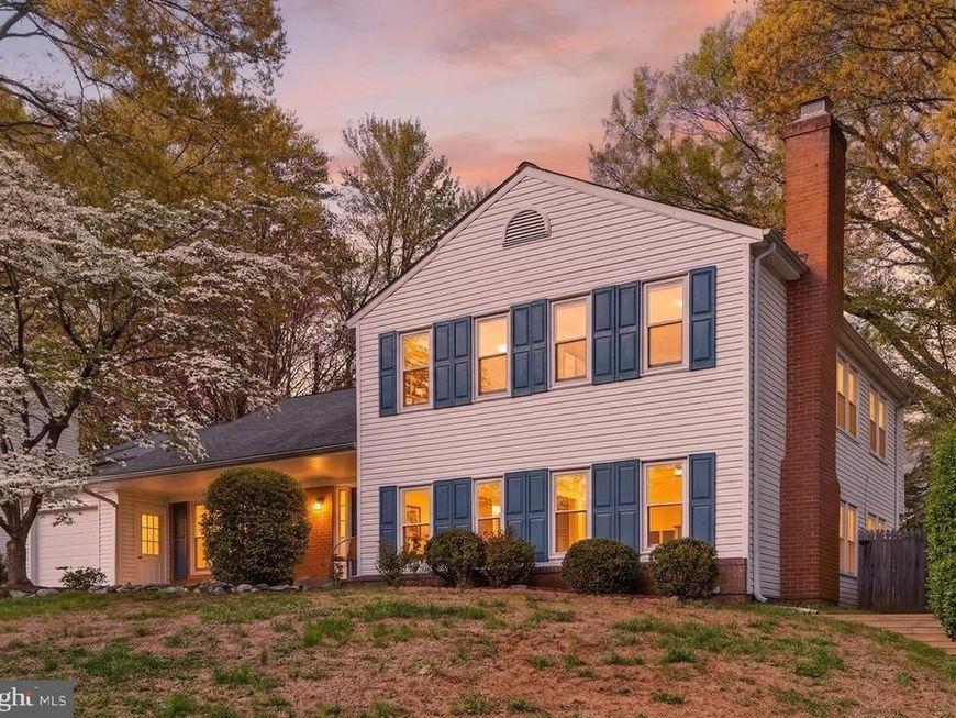 16 Redding Ridge, Gaithersburg, MD 20878 Main Photo