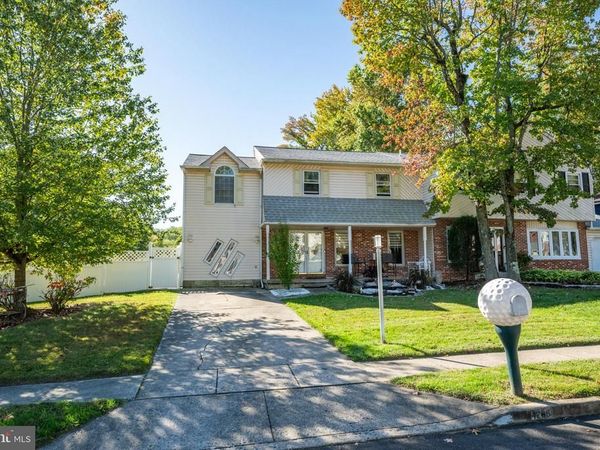 1265 BARCLAY CRESCENT , YARDLEY, PA 19067