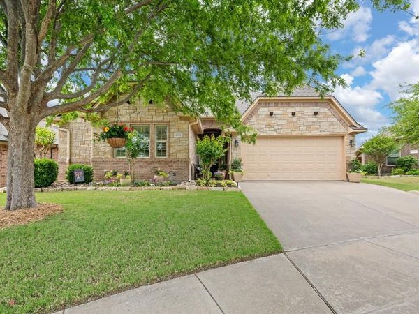 408 Blue Daze Court, Burleson, TX 76028