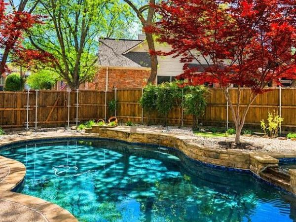 113 Lake Forest Court, Garland, TX 75044