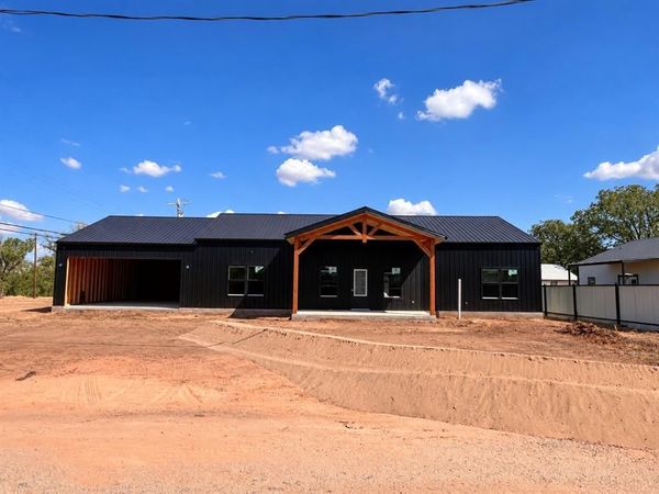 1002 S 9th Street, Merkel, TX 79536
