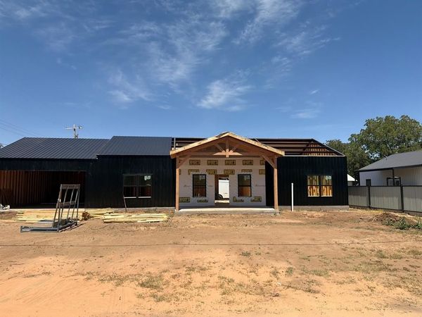 1002 S 9th Street, Merkel, TX 79536