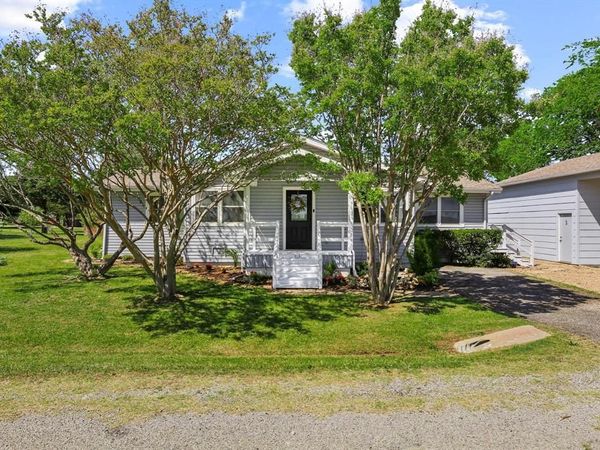 75 Maple Drive, Pottsboro, TX 75076