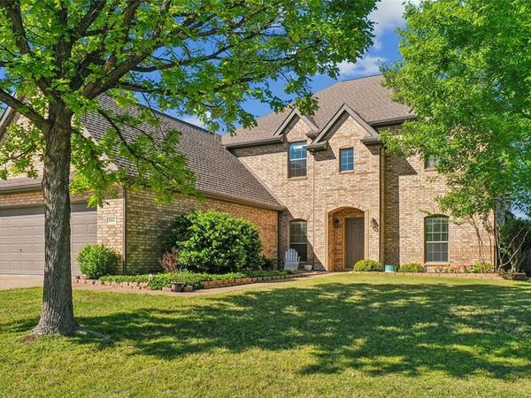 304 Creekside Trail, Argyle, TX 76226