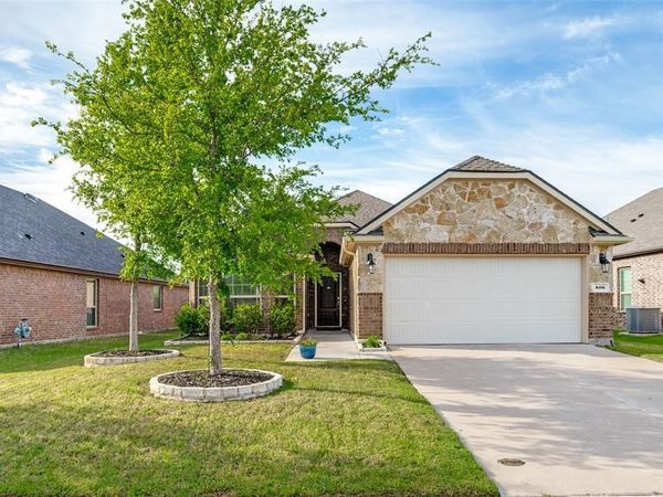 806 Brittany Drive, Anna, TX 75409