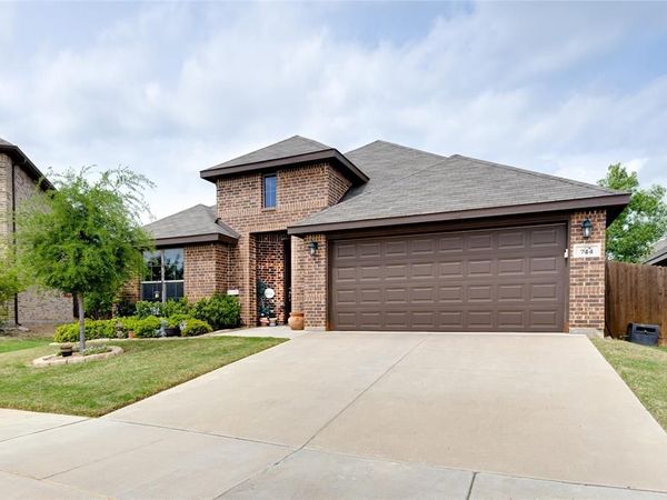 744 Sandy Chip Trail, Fort Worth, TX 76108