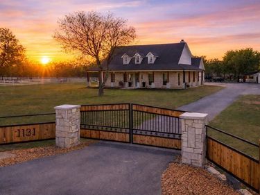 1131 Boaz Road, Fort Worth, TX 76052