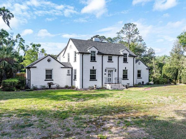 301 11TH ST SW, Live Oak, FL 32064