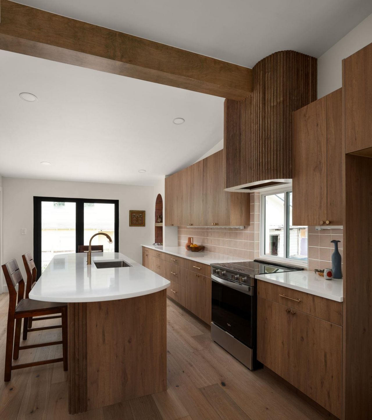 2319 Santa Maria St, Austin, TX 78702 Main Photo