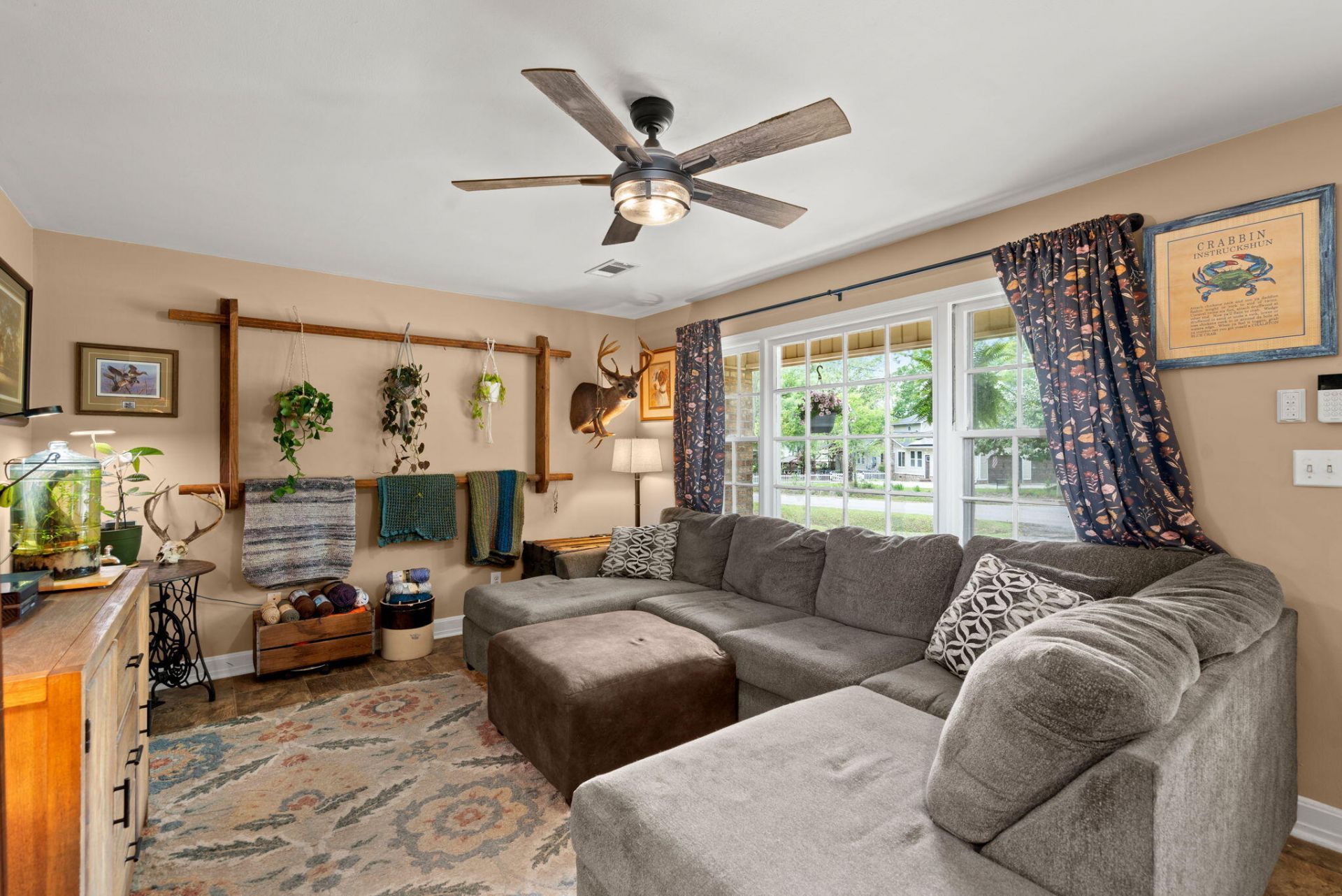 1010 Albert Storm Avenue Photo 11