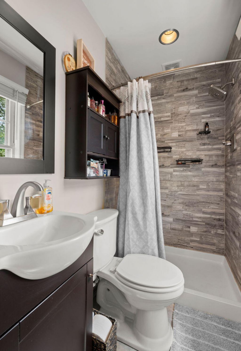 1010 Albert Storm Avenue Photo 24