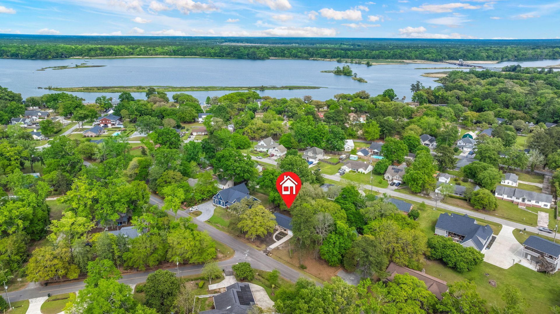 1010 Albert Storm Avenue Photo 6