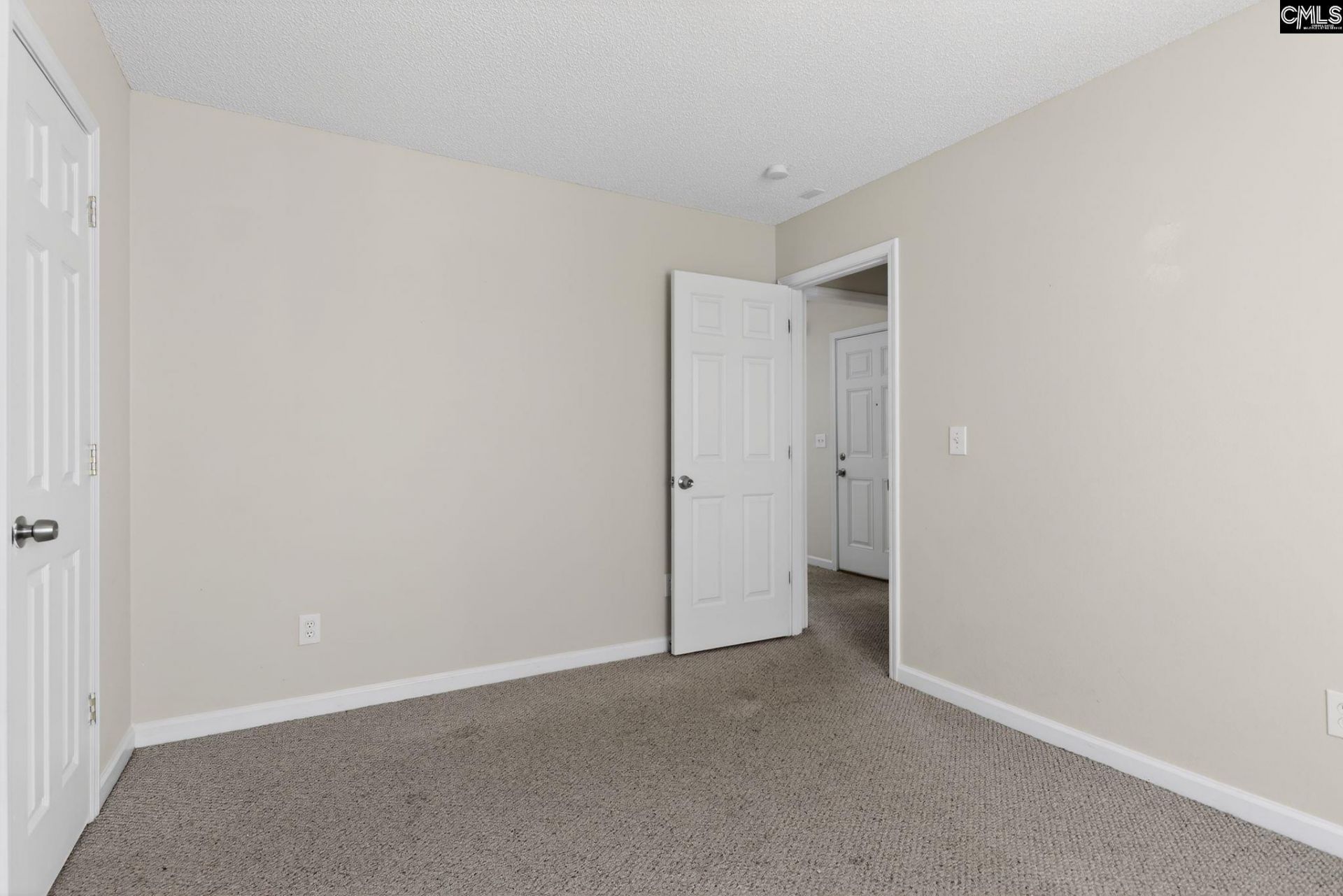 207 Cogburn Road Photo 16