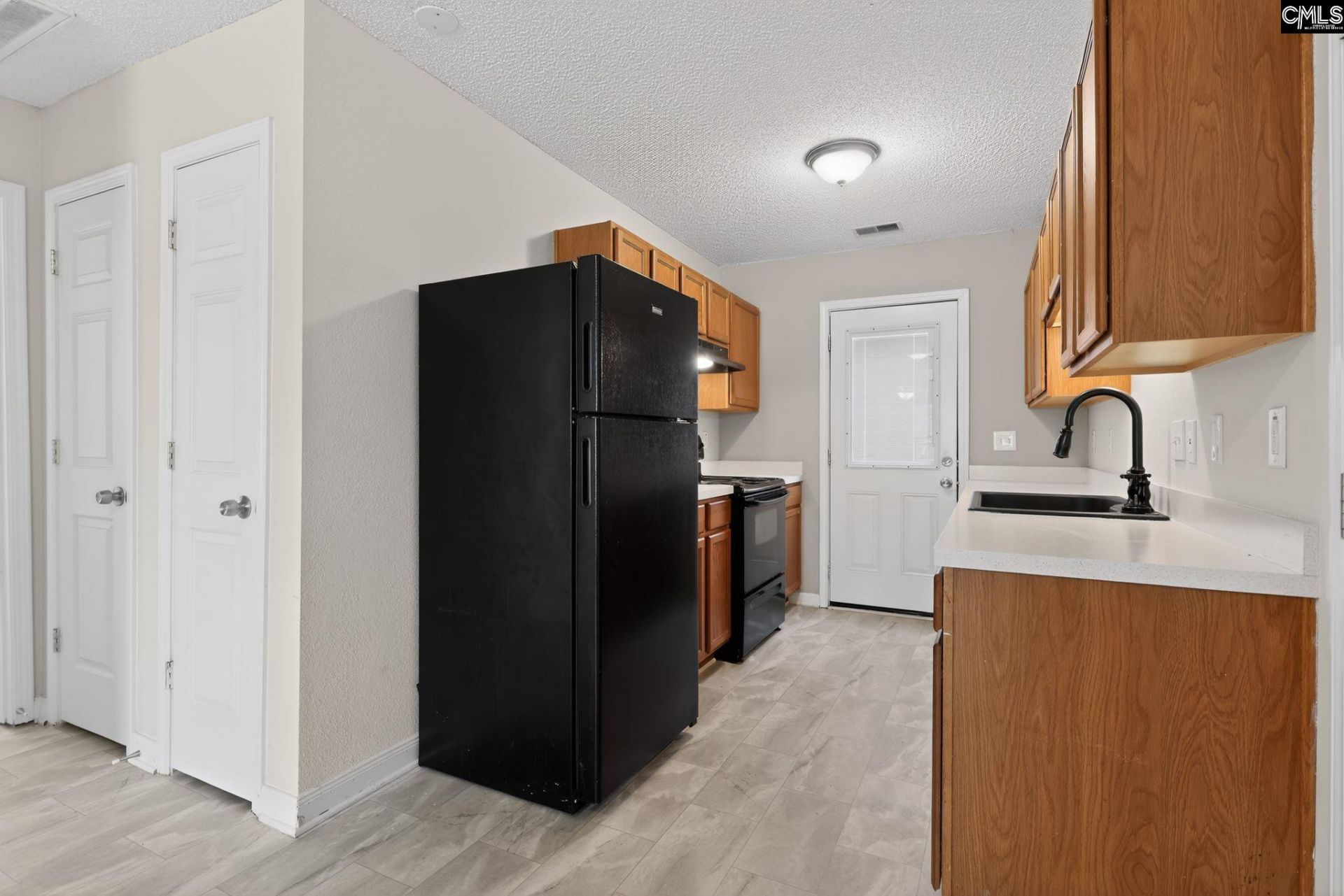 207 Cogburn Road Photo 8