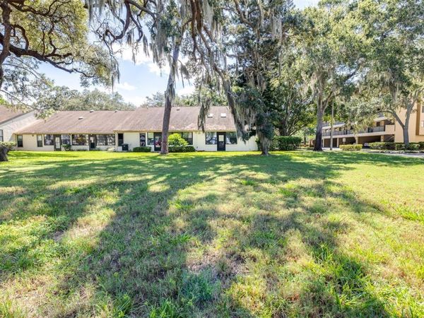 2201 PINE DRIVE, TARPON SPRINGS, FL 34689