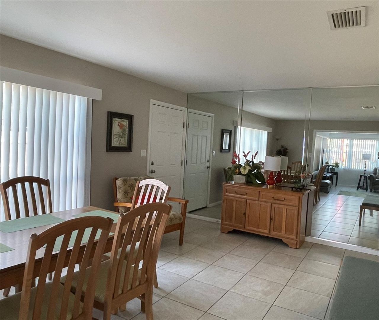 828 S Tuttle Avenue , Unit A, Sarasota, FL 34237 Photo