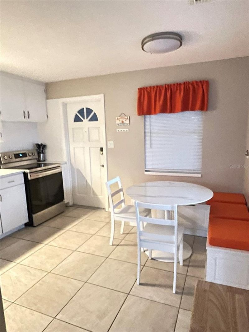 828 S Tuttle Avenue , Unit A, Sarasota, FL 34237 Photo