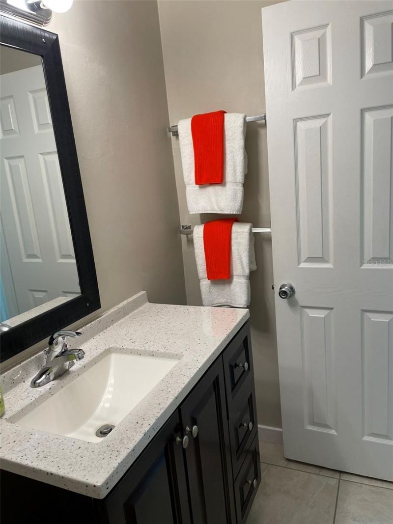 828 S Tuttle Avenue , Unit A, Sarasota, FL 34237 Photo