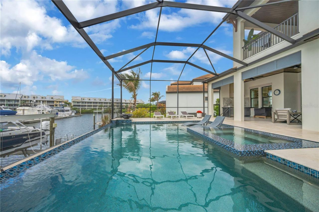 3034 Christophers Watch Lane, Ruskin, FL 33570 Photo