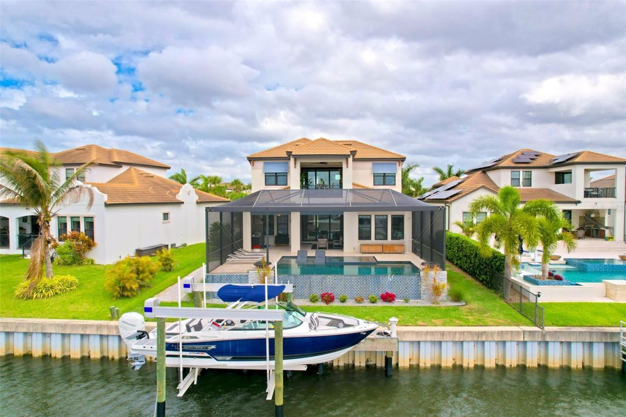 3034 Christophers Watch Lane, Ruskin, FL 33570 Photo