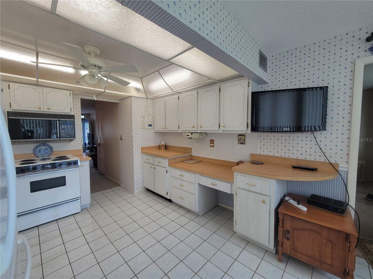 4715 Bay Street Ne, Unit 225, Saint Petersburg, FL 33703 Photo