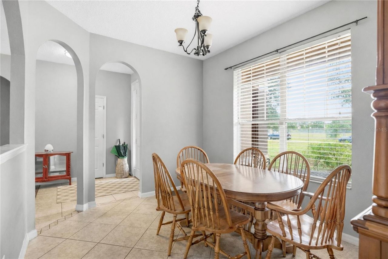 860 Hart Avenue, Altamonte Springs, FL 32701 Photo