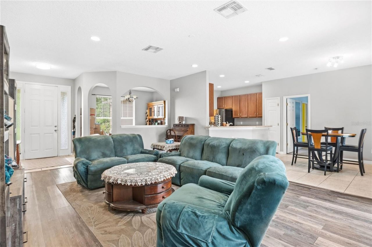 860 Hart Avenue, Altamonte Springs, FL 32701 Photo