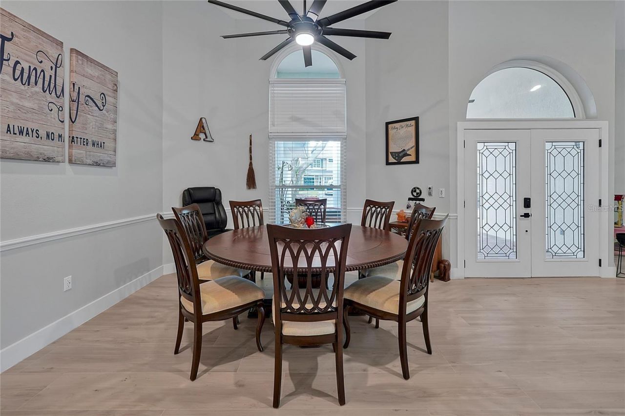 7705 Apple Tree Circle , Orlando, FL 32819 Photo