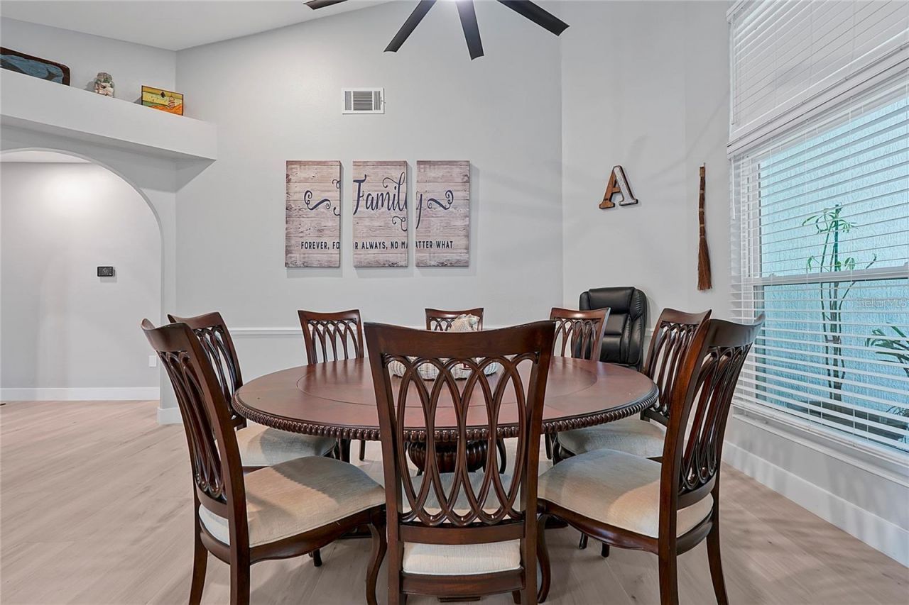 7705 Apple Tree Circle , Orlando, FL 32819 Photo