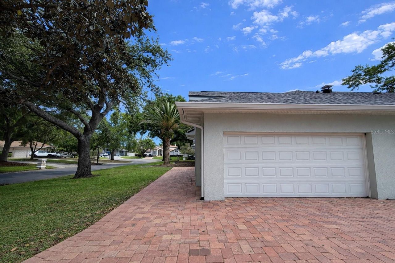 7705 Apple Tree Circle , Orlando, FL 32819 Photo