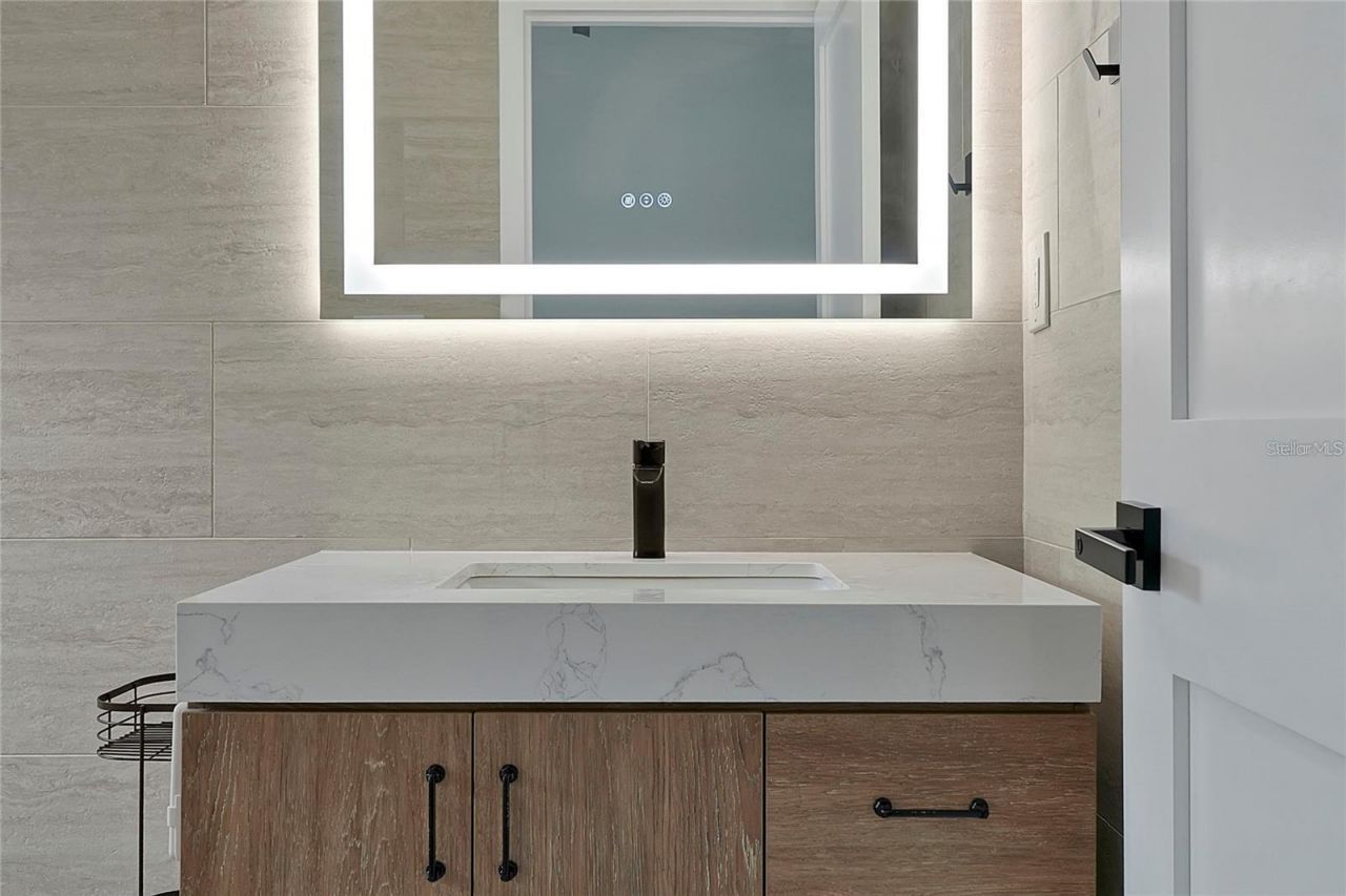 7705 Apple Tree Circle , Orlando, FL 32819 Photo