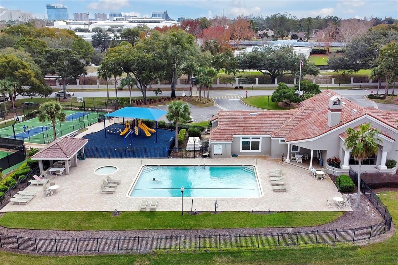 7705 Apple Tree Circle , Orlando, FL 32819 Photo