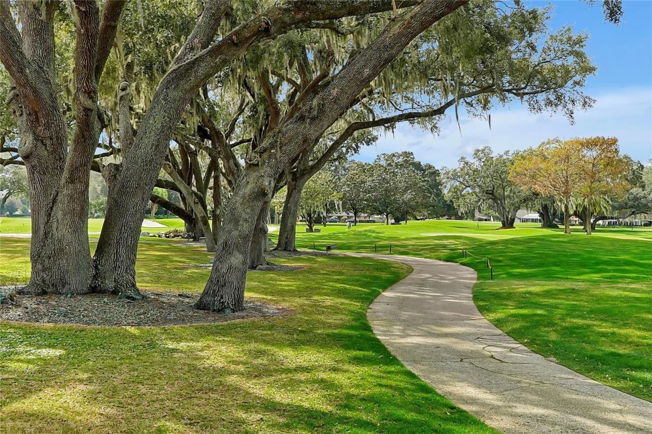 7705 Apple Tree Circle , Orlando, FL 32819 Photo