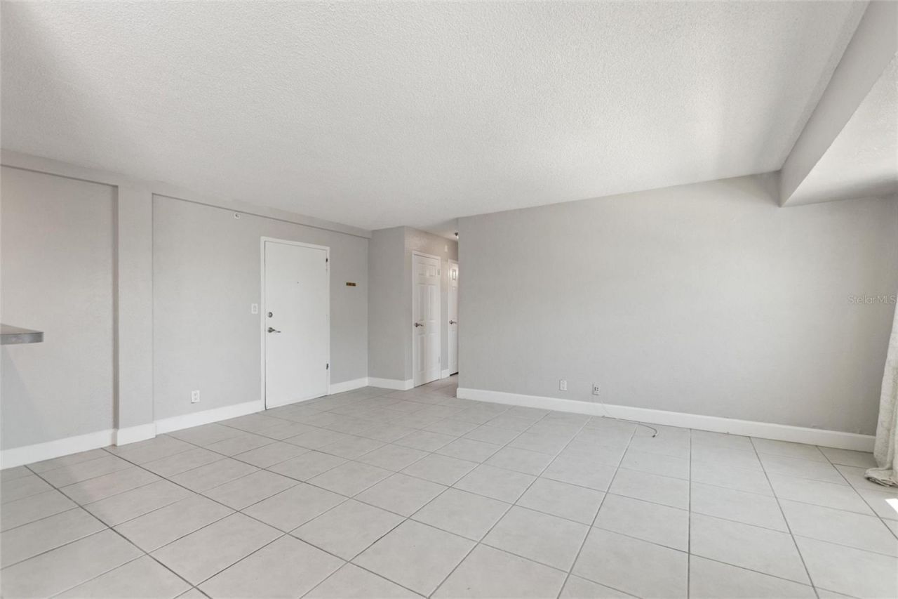 3315 58th Avenue S, Unit 314, Saint Petersburg, FL 33712 Photo