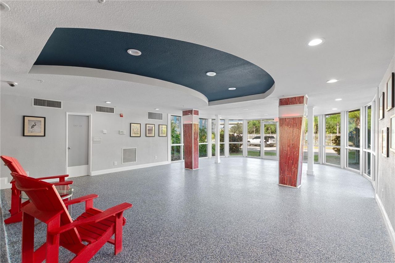 3315 58th Avenue S, Unit 314, Saint Petersburg, FL 33712 Photo