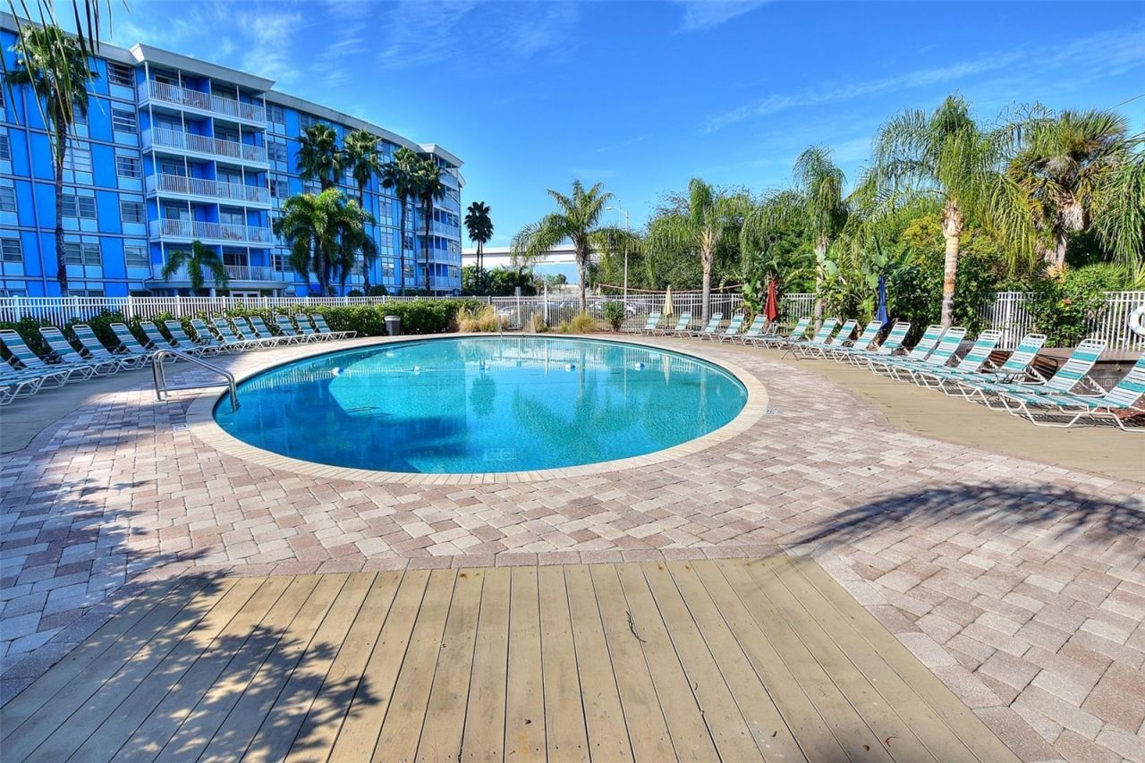 3315 58th Avenue S, Unit 314, Saint Petersburg, FL 33712 Photo