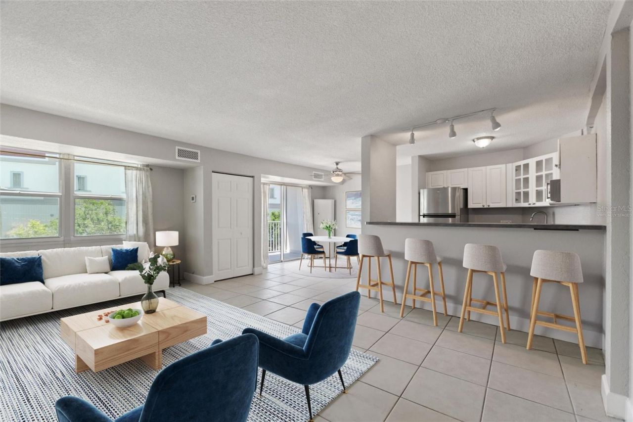 3315 58th Avenue S, Unit 314, Saint Petersburg, FL 33712 Photo